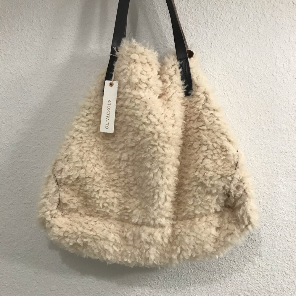NWT Olivaceous Reversible Sherpa Hobo  Bag